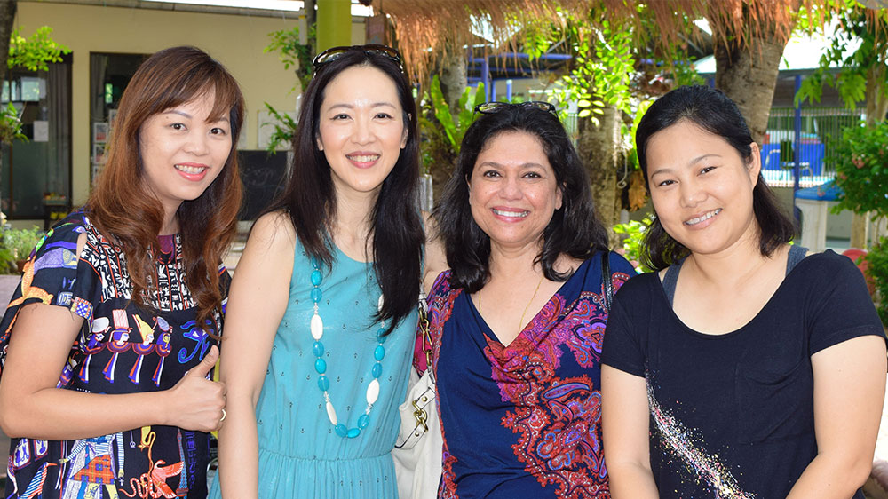 international-school-student-alumni4